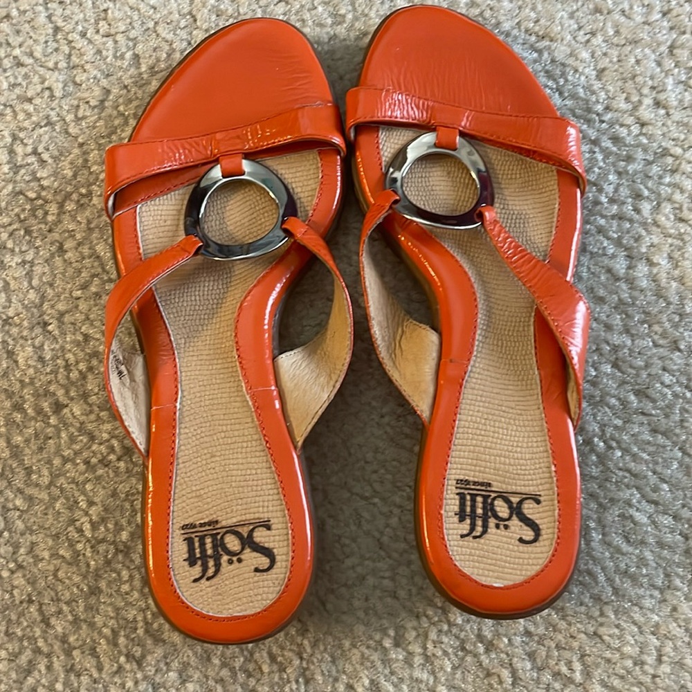 Never worn Sofft leather sandals, size 7M